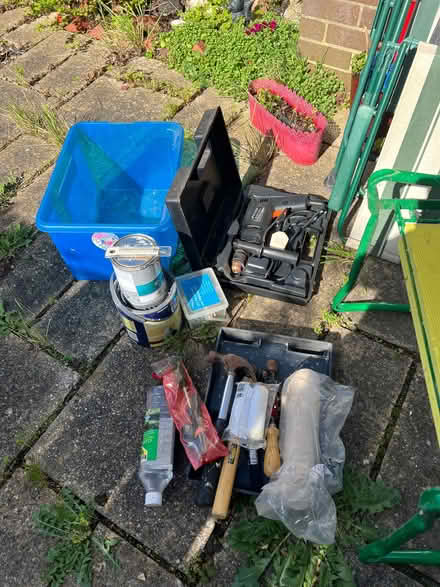 Photo of free Contents of garden shed (Chiswick W4) #2