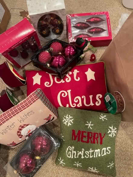Photo of free Christmas Decor (Columbine Valley / Littleton) #1