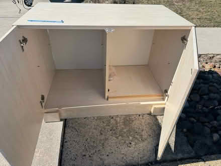 Photo of free tables (14 12th St North Brigantine NJ) #3