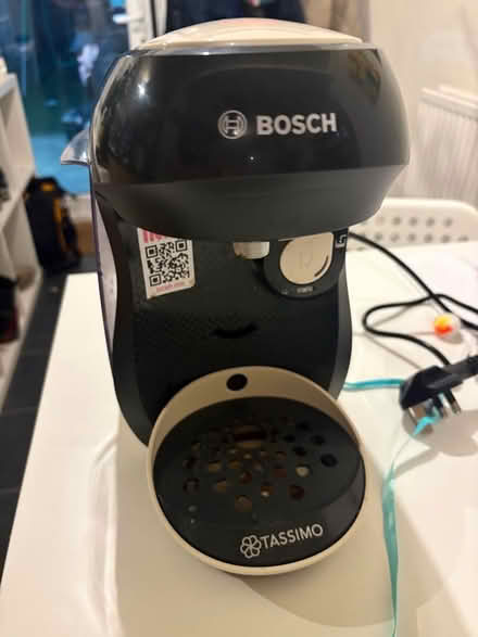 Photo of free Tassimo coffee machine (Gipton LS8) #1