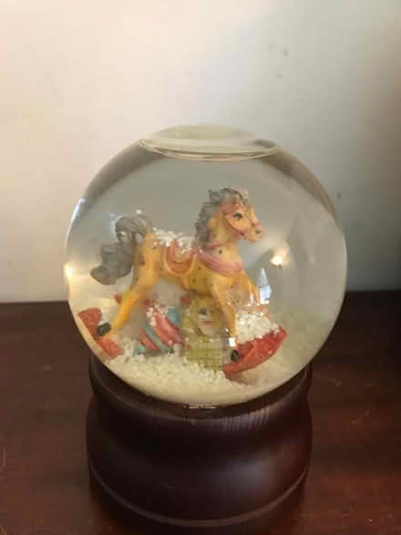 Photo of free Snow Globes for Repurposing? (29N) #3
