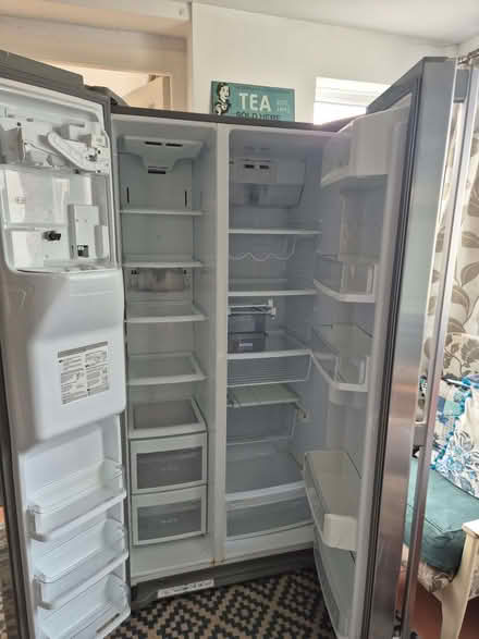 Photo of free American style fridge freezer (Shoreham Beach BN43) #4