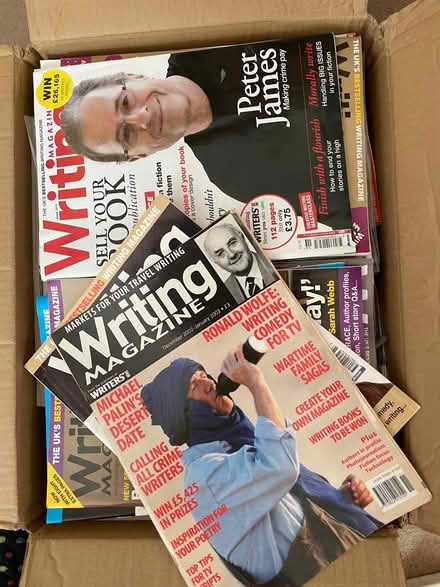 Photo of free Writing magazines (Esher KT10) #1