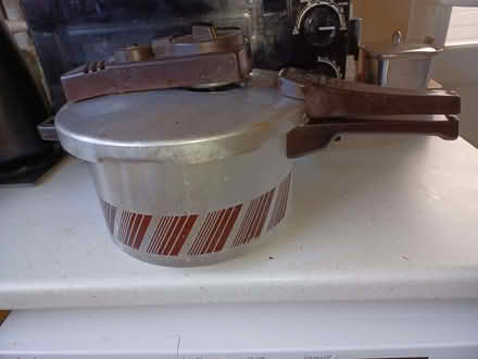 Photo of free Tower Pressure Cooker (Sidley TN40) #1