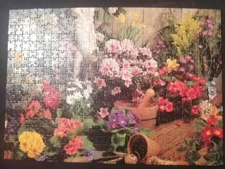 Photo of free Falcon Gardener 500 piece jigsaw puzzle (Presteigne LD8) #2