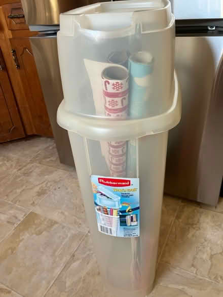 Photo of free Wrapping paper and gift bags (Ten Ten Rd) #3