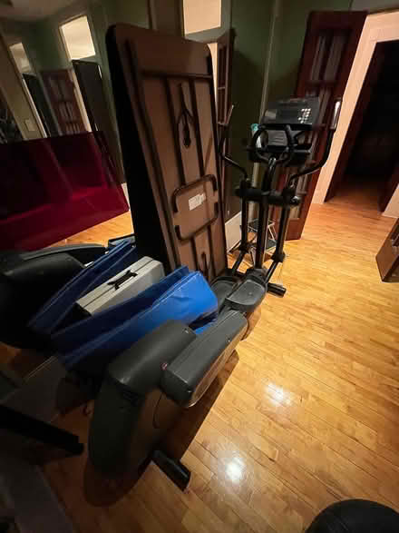 Photo of free Gym Grade Life Fitness Elliptical (Chelsea) #3