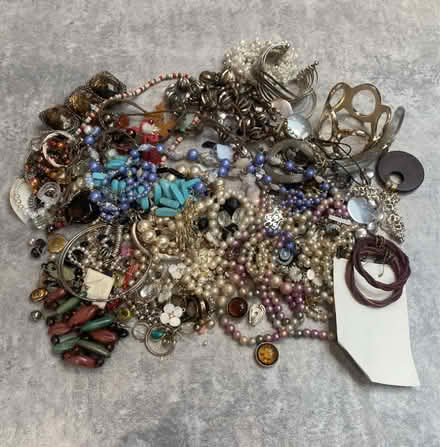 Photo of Costume jewellery (DA11) #1