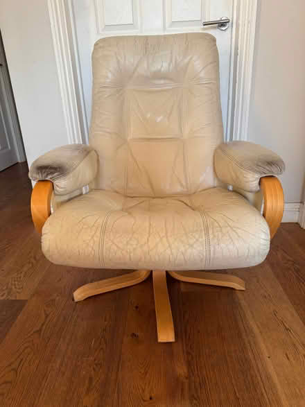 Photo of free Leather swivel arm chair with 5 wooden feet. (Trumpington Ward CB2) #1