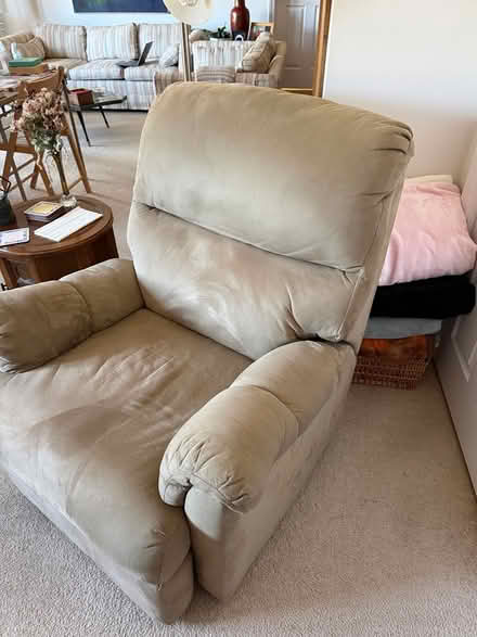 Photo of free Comfortable recliner (Broad Street, Nashua NH) #2