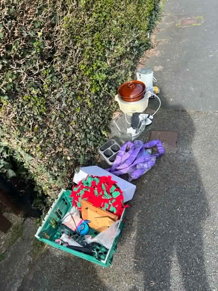 Photo of free Lots- slow cooker, DIY kit, kettle (CH8) #1