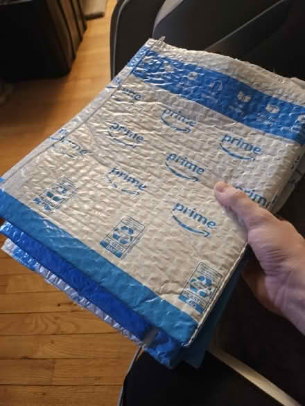 Photo of free shipping envelopes (Dunning, Chicago) #1