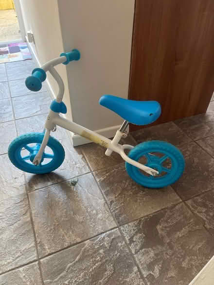 Photo of free Balance bike (Bracknell RG12) #2