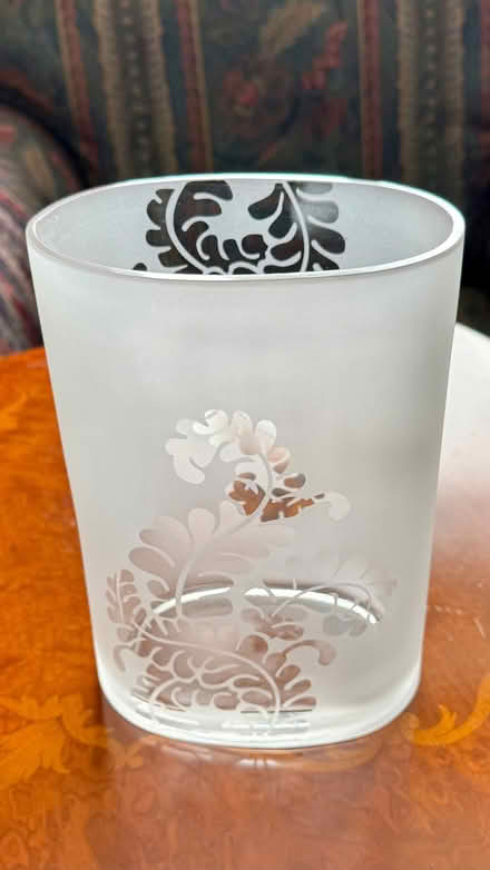 Photo of free Engraved Vase (8 x 5 x 3 inches) (Haywards Heath RH16) #1