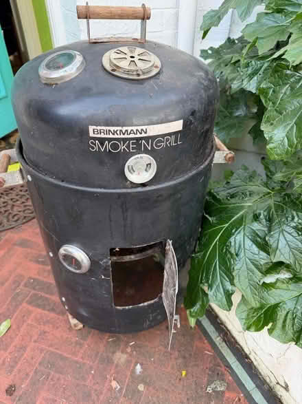 Photo of free Brinkman smoke n grill (Aldrington BN3) #2