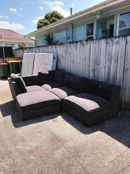 Photo of free Mattresses and Lounge Suite (Papatoetoe South Auckland) #1