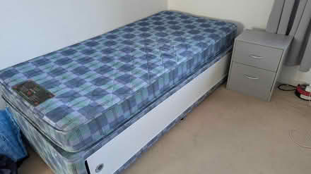 Photo of free Clearance (IV30) #1