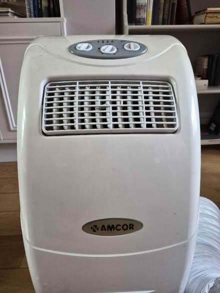 Photo of free Portable air con unit (South Kensington W8) #2