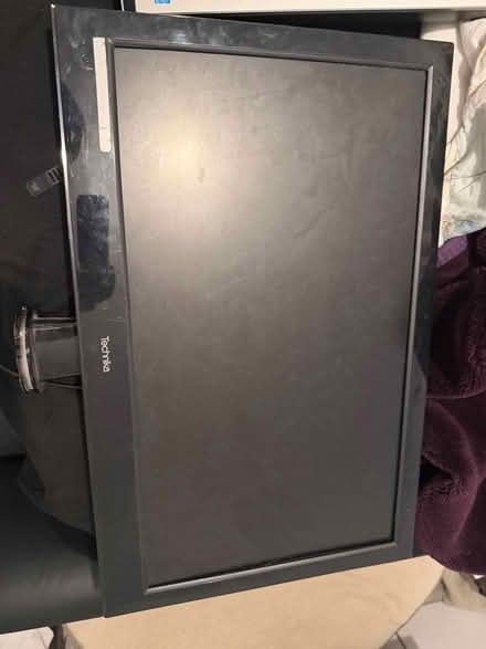 Photo of free 2 monitors (Whitehouse MK8) #1