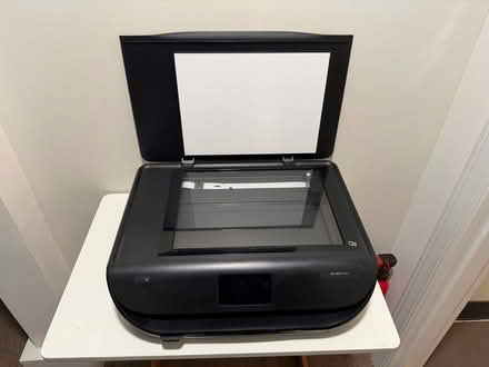 Photo of free HP Printer (Magnolia Seattle 98199) #2