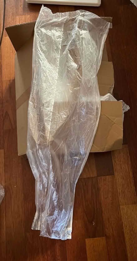 Photo of free Swing bin liners (but very flimsy) (Woolwich SE18) #3