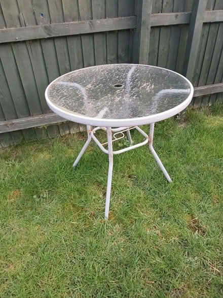 Photo of free Old garden table (Charlton Kings GL53) #2