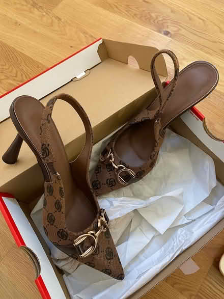 Photo of free 2 pairs of ladies shoes (SE153BS) #1