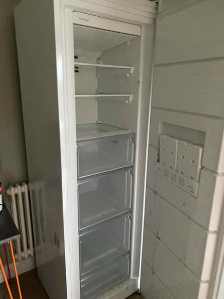Photo of free Bosch freezer (Tn57JU) #3