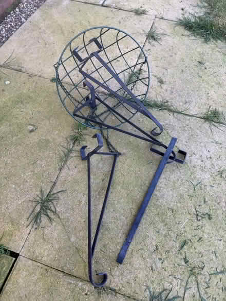 Photo of free Hanging basket (Colchester CO2) #1