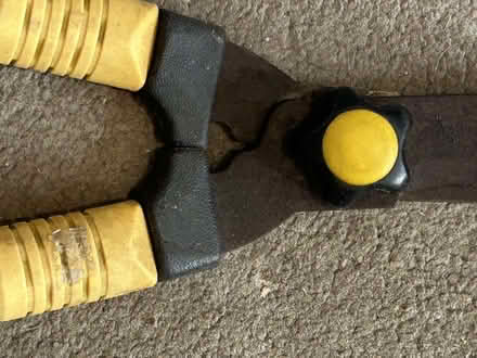 Photo of free Faulty garden shears for spares/repairs? (Monks Hill CR2) #1