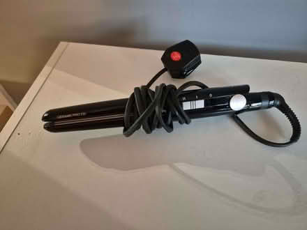 Photo of free Babyliss hair straightener (Bathgate EH54) #1