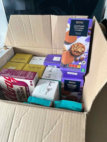 Photo of free Biscuits crackers and crisps (FK7. Braehead) #3