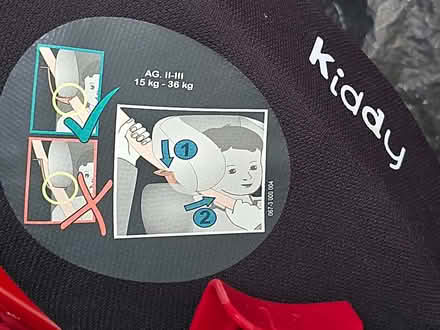 Photo of free Child Car Seat 4 to 12 years (Isofix) (The Hockering GU22) #2