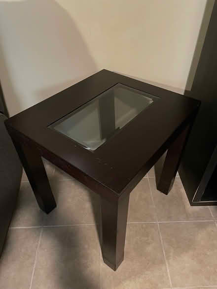 Photo of free End table (Mount Vernon) #1