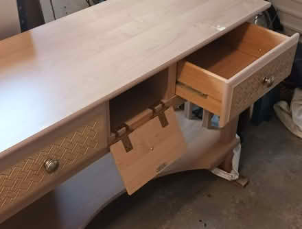 Photo of free Dressing Table for upcycling (Bare LA4) #2