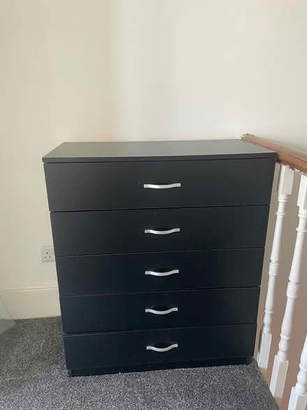 Photo of free Black dresser with 5 drawers (SE153BS) #2