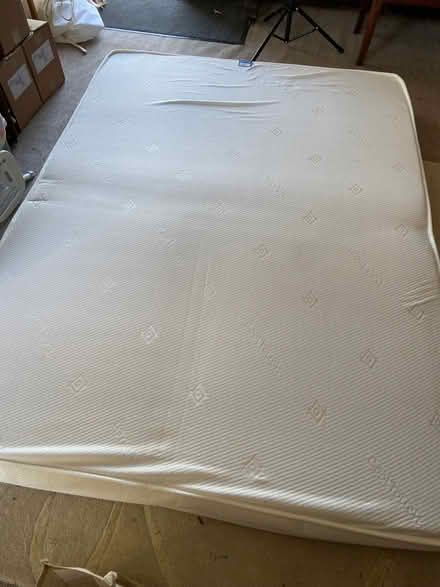 Photo of free 4ft6in memory foam mattress. (Lydbury North SY7) #1