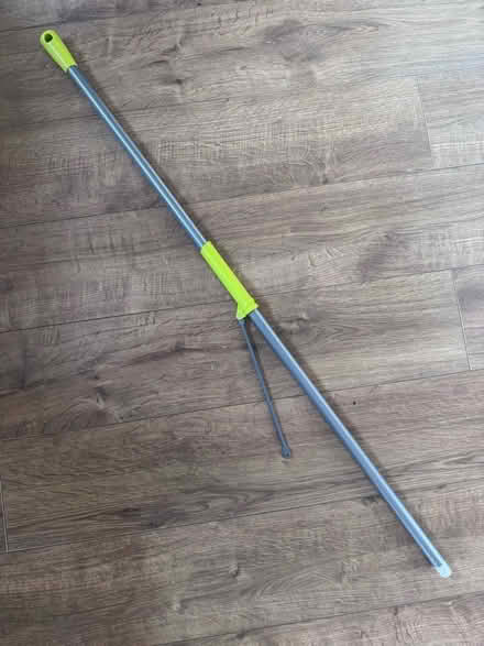 Photo of free Brush handle (Risinghurst OX3) #1