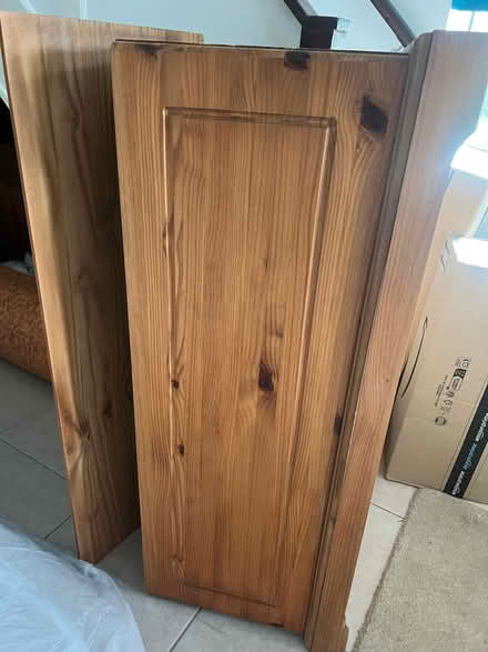 Photo of free Heavy Pine Ottoman/blanket chest (Neithrop OX16) #3