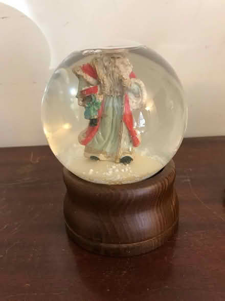 Photo of free Snow Globes for Repurposing? (29N) #1