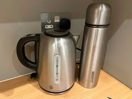 Photo of free Kettle and coffee bottle (SE1) #1