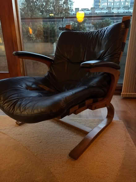 Photo of free 1950s Norwegian lounge chair (Barbican, EC2Y) #1