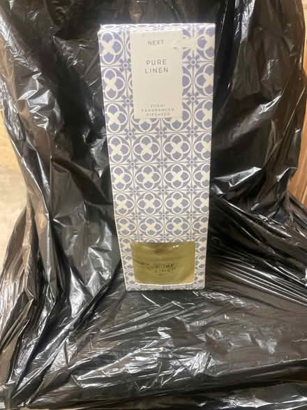 Photo of free Pure linen - fragranced diffuser (M33 Sale) #1