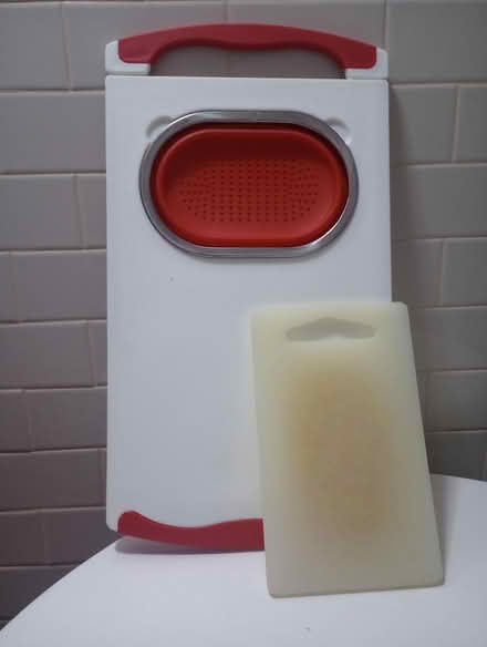 Photo of free 2 cutting boards (West Harlem) #1