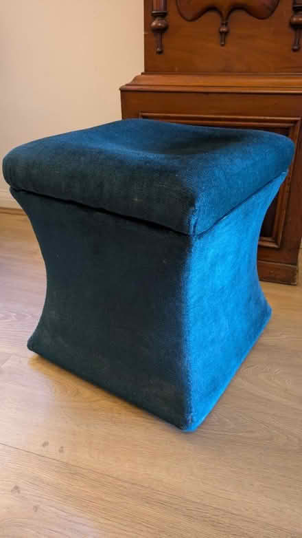 Photo of free Stool with inner storage space (Wapping E1W) #2