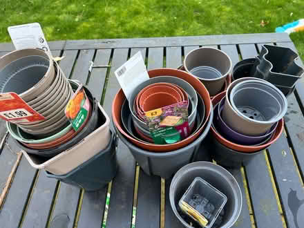 Photo of free Plastic plant pots (Newcraighall EH21) #1