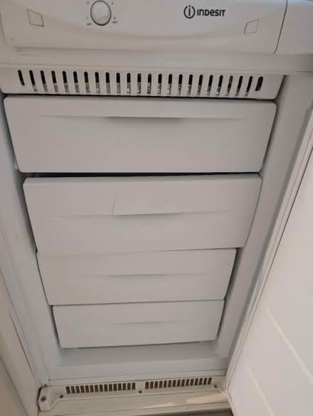 Photo of free Indesit Integrated Fridge Freezer (Huntingdon PE28) #4