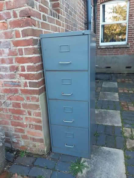 Photo of free 4 drawer Metal Filing Cabinet (Osney OX2) #1