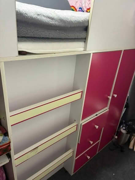 Photo of free cabin bed (Coffee Hall MK6) #1