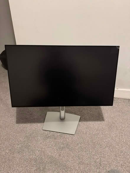 Photo of free Monitor with minor screen damage (merchant city G1) #1